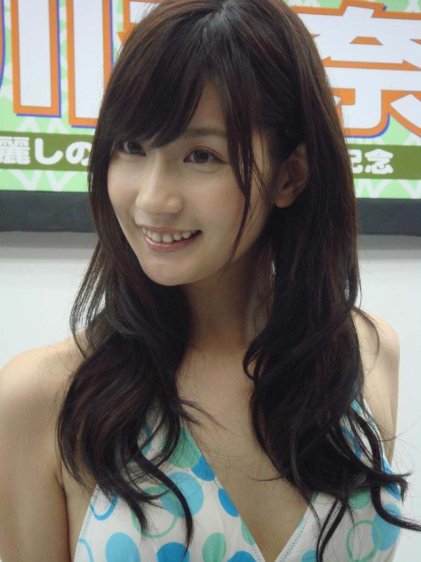 なんで人気ないの?シリーズ 中川杏奈の下着・メイドコス・グラビア水着画像画像8