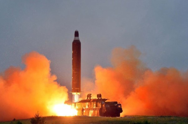 北朝鮮の核ミサイル