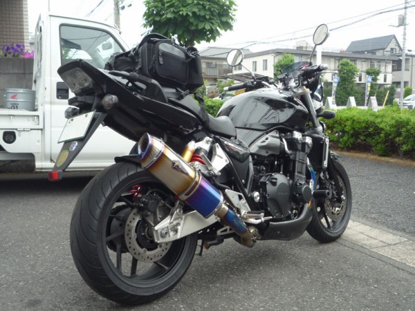 CB1300SF SB sc54 トータルクラフト　リアアンダーパネル CBカスタム「トータルクラフト製アンダーカウル」編 : オート