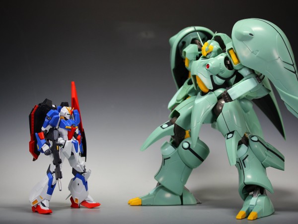 未開封新品 バンダイ ASSAULT KINGDOM アサルトキングダム クィンマンサ クインマンサ メタリックVer. 機動戦士ZZガンダム -  フィギュア