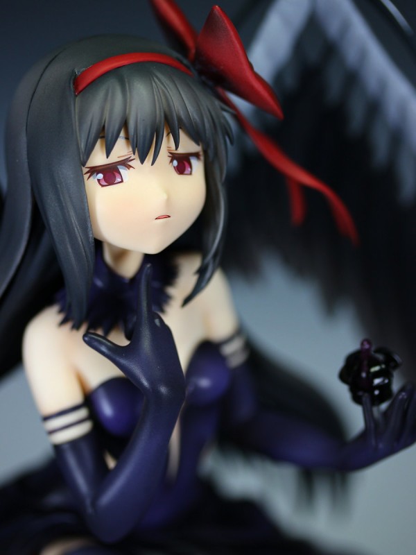 悪魔ほむら 1/8スケールフィギュア 劇場版 魔法少女まどか☆マギカ[新編]叛逆の物語」より悪魔