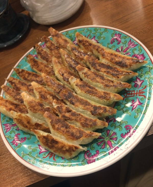 野菜餡の餃子 四条畷 餃子専門店 としや 立ち呑みダイエットの日々