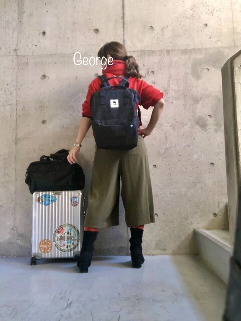 0110 ユニクロのカーキガウチョ活用 Mozのリュック 赤ニット トレンチコートに合わせて帰省コーデ Le Style George 0110 ユニクロのカーキガウチョ活用 Mozのリュック 赤ニット トレンチコートに合わせて帰省コーデ Le Style George