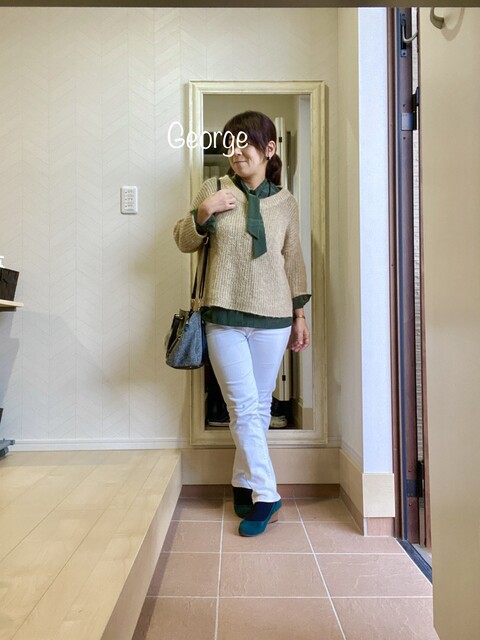 1111 ユニクロのボウタイブラウス トプカピニットに合わせた秋色コーデ Le Style George