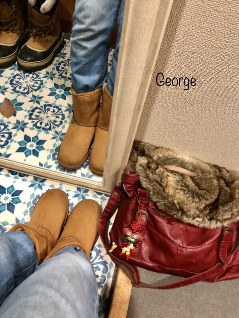 ユニクログリーンニットとボーイフレンドジーンズ 防水ムートンで雪対策 Le Style George