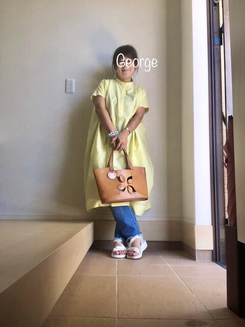 05 ユニクロuのパラシュートワンピを使い倒す マタニティデニムに合わせたコーデ Le Style George