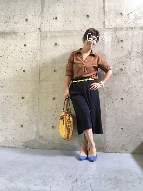 しまむらの茶系シャツ ユニクロのネイビーガウチョと合わせた渋色コーデ Le Style George しまむらの茶系シャツ ユニクロのネイビーガウチョと合わせた渋色コーデ Le Style George