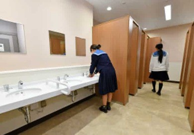 画像 Jk 学校のトイレは和式が多くてあんまり好きじゃないです 女子アナお宝画像速報 5chまとめ