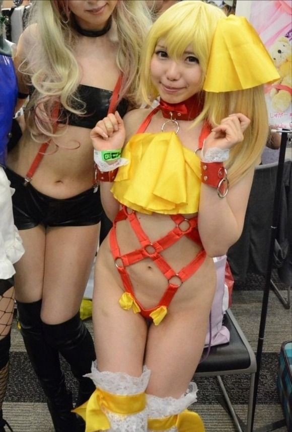 画像 コスプレイヤーさん いくらなんでも狂った服で形振り構わずシコらせようとしてくる 女子アナお宝画像速報 5chまとめ