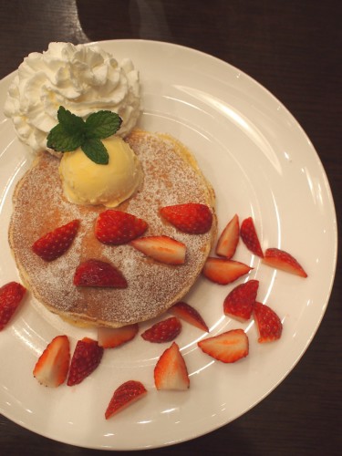 クアアイナのいちごとメープルのパンケーキ 五反田 そんな毎日 こんな毎日 Powered By ライブドアブログ