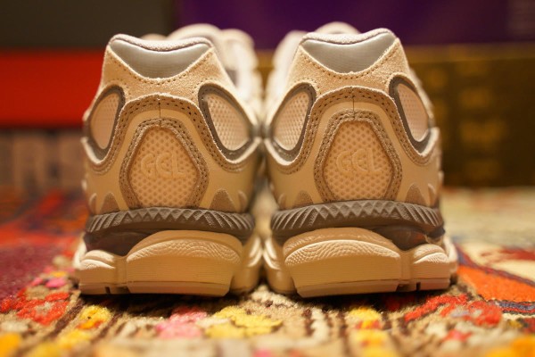 レビュー】アシックス ゲルNYC オイスターグレーのサイズ感や