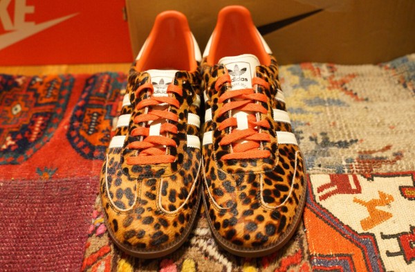 レビュー】アディダス サンバ OG レオパード ウィメンズ仕様のサイズ感
