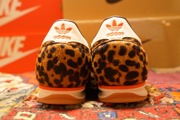 ADIDAS ORIGINALS WMNS SL72 OG LEOPARD JI0189 : ああ、好きに