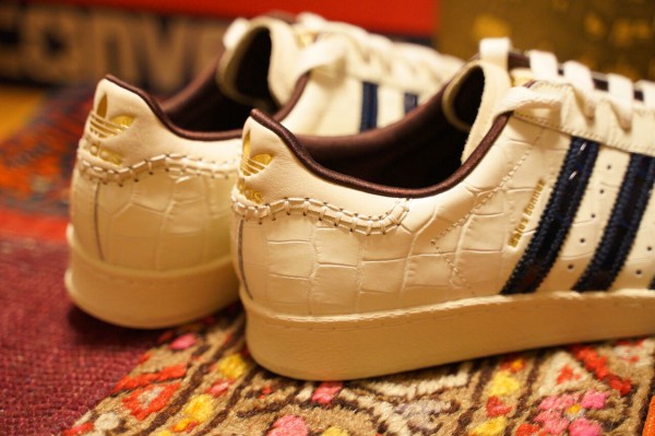 WALES BONNER × ADIDAS ORIGINALS SUPERSTAR : ああ、好きに走ればいい