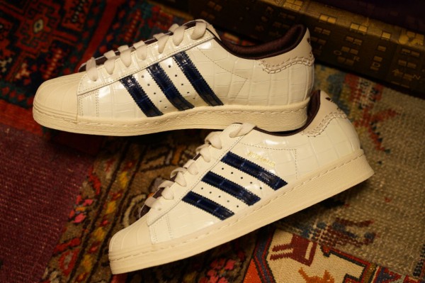 WALES BONNER × ADIDAS ORIGINALS SUPERSTAR : ああ、好きに走れ