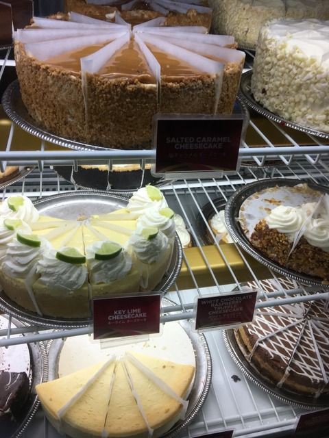 チーズケーキファクトリー ワイキキ カポレイ 訪問記録まとめ 21年 ハワイグルメ ハワイネコ ブログ
