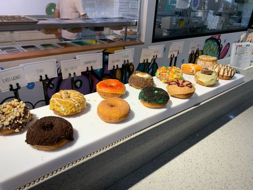 Purve Donut Stopで出来立て可愛いドーナツ ハワイグルメ ハワイネコ ブログ
