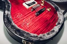 mudef「B'z松本孝弘様サイン入りギター」(私物)出品 チャリティー収益