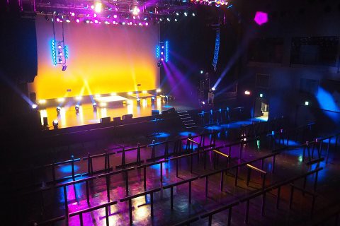 B'z PREMIUM LIVE at Zepp Osaka Bayside】-セブン-イレブン