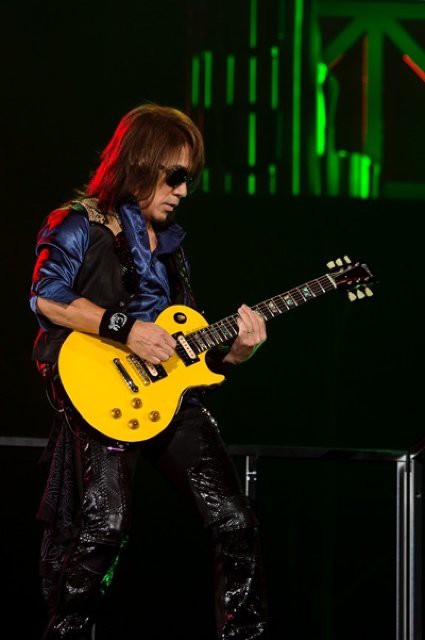 B'z LIVE-GYM 2017-2018“LIVE DINOSAUR”】BARKS《LIVE REPORT》《機材