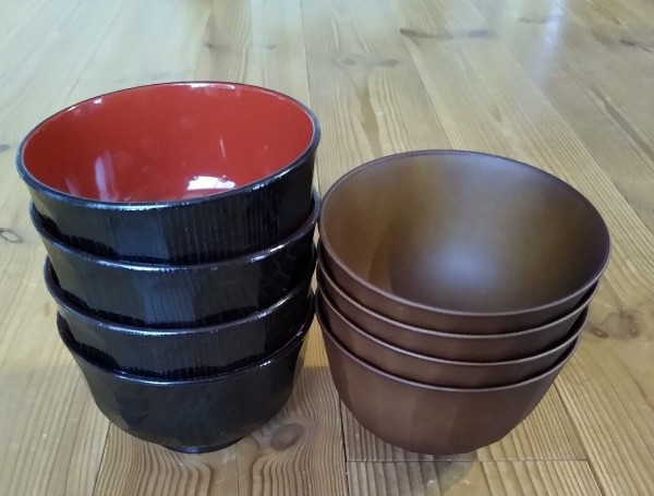 ダイソーで買ったもの 会津塗りのお椀 くるっとキャッチなど なんとなくと自己満足