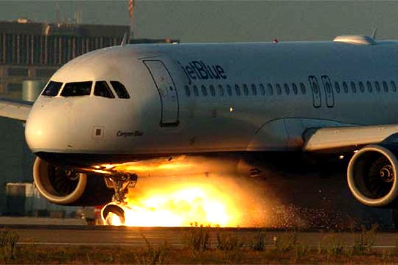 05年9月21日 ジェットブルー292便 ロサンゼルス国際空港緊急着陸事故 Overd Planes