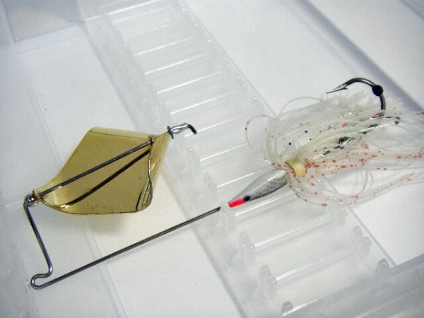 バス釣り引退　スピナベセット　ケース付き バス釣り】あると便利！オススメのスピナーベイトケースレビュー