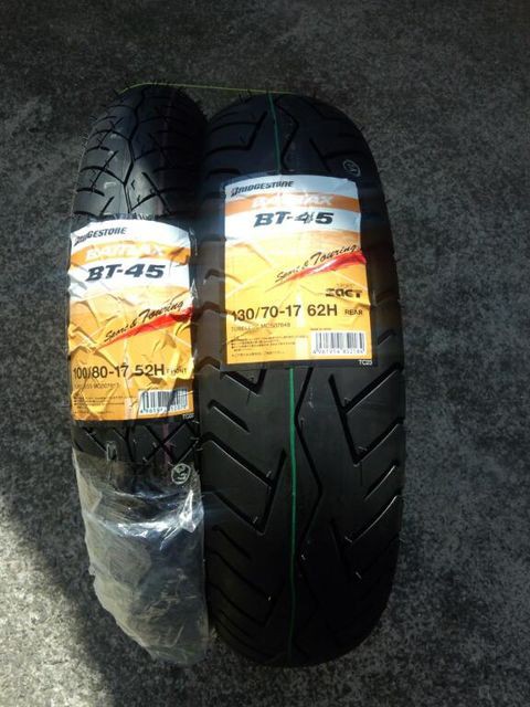 タイヤレビュー】ブリヂストン BT-45【YZF-R125】 : ありんこさん日記