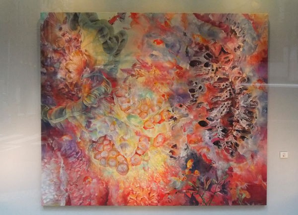 心霊スポットに飾ってあった絵画 心霊スポットに飾ってあった絵画 公園の中に謎の現代アート」