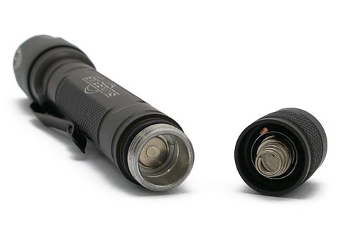 SUREFIRE E2L AA 単三電池使用のシュアファイアー! : アカリ SUREFIRE E2L AA 単三電池使用のシュアファイアー! : アカリ
