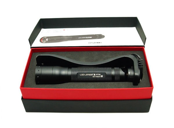 新発売！LED LENSER(レッドレンザー) P7R 9408-R 充電式 LEDライト