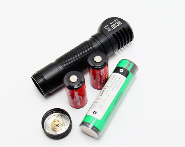 NITECORE (ナイトコア) HC30 ヘッドライト兼L字型 LEDライト : アカリ