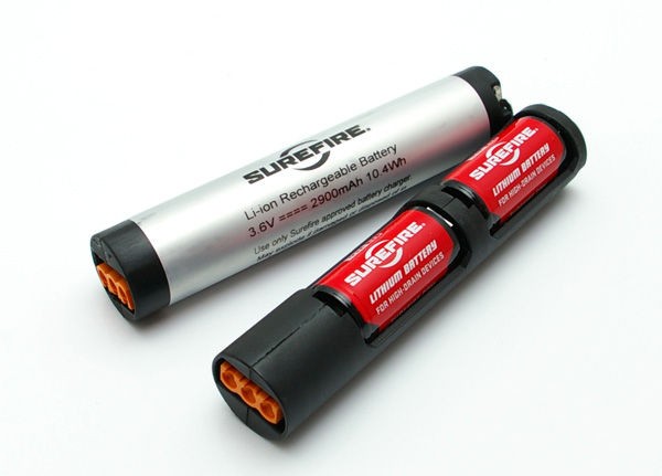 最強の拡散系ライト！SUREFIRE (シュアファイア) R1 LAWMAN リチウム