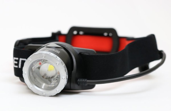 LEDLENSER (レッドレンザー) H8R 500853 18650充電池使用 充電式
