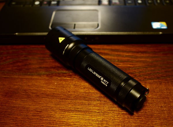 LED LENSER MT7 OPT-8307T 屋外照射 : アカリセンター公式ブログ