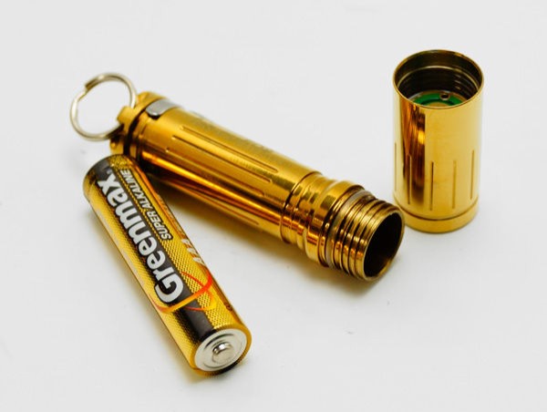 OLIGHT(オーライト) I3S CU EOS GOLD/BRASSY 真鍮製 LEDキー