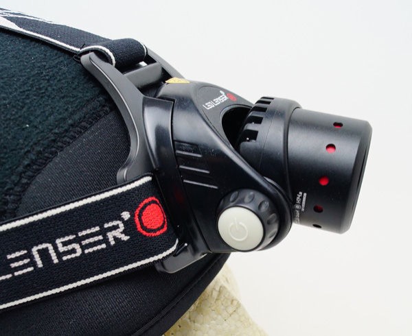 LED LENSER(レッドレンザー) OPT-7299 H14.2 LEDヘッドライト : 目指せ