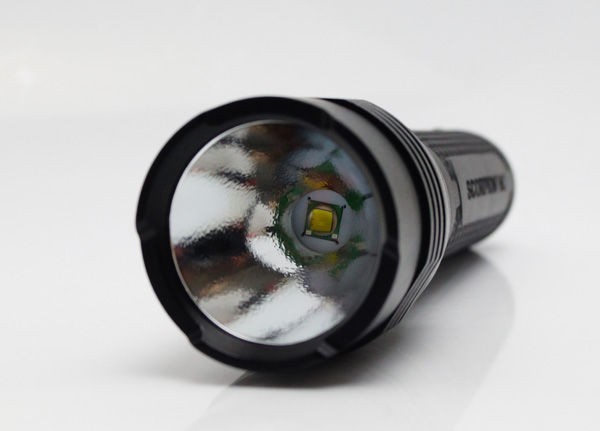 伝統のラバーグリップ！ STREAMLIGHT スコーピオン HL タクティカル : アカリセンター公式ブログ