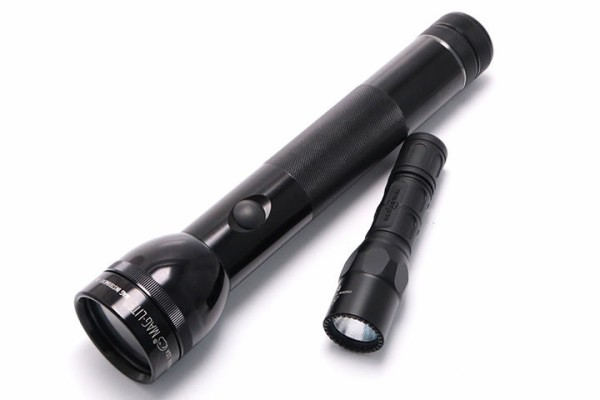 MAGLITE 懐中電灯 Dセル [ ブラック / 6D_(単一電池_6本