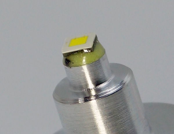 H2T 雷光M3 XP-L HIGH INTENSITY ドロップインLEDモジュール