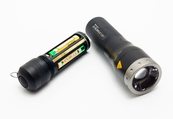 LED LENSER (レッドレンザー) OPT-8307N M7 LEDライト : アカリ