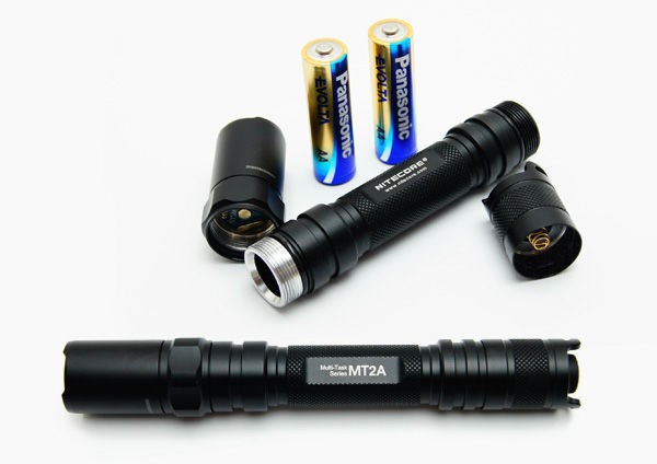 Nitecore MT26 ブラック 懐中電灯 MT26 (Discontinued)