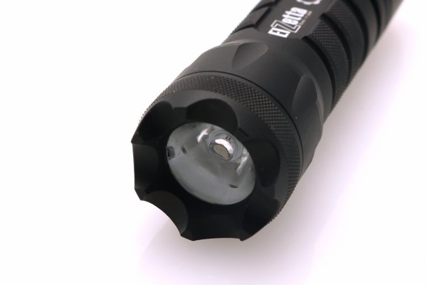 タクティカル＆EDCの最適解？！ ELZETTA ALPHA エルゼッタ アルファ