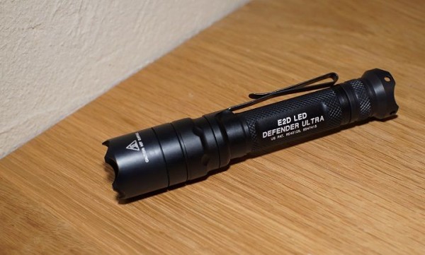 SUREFIRE E2DLU 1000ルーメン 屋外照射 : アカリセンター公式ブログ