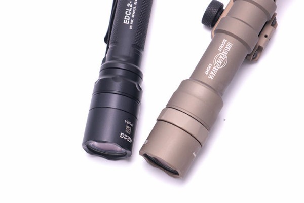 SUREFIRE M600DF TANカラー / XH30 新掲載 : アカリセンター公式