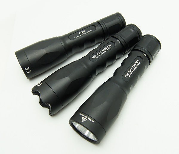 SUREFIRE FURY DEFENDER P2XD-A-BK LED FLASHLIGHT : 目指せ！ライト 