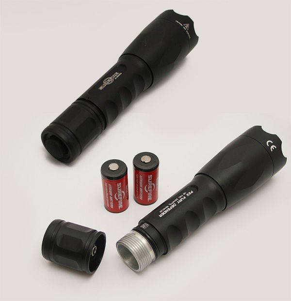 SUREFIRE FURY DEFENDER P2XD-A-BK LED FLASHLIGHT : アカリ