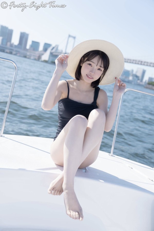 AKB48】チーム8髙橋彩音ちゃんの最新水着グラビアｷﾀ━━━━(ﾟ∀ﾟ