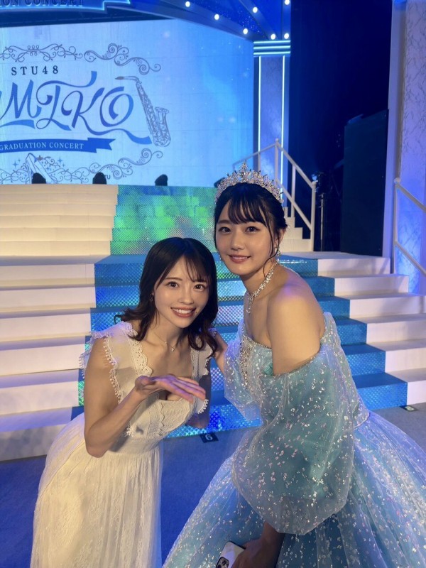 向井ゆき   起業スターターキット 検索: 宮本佳実 エリカ 浅見帆帆子 元STU48メンバー森香穂、瀧野由美子卒業コンサートの客席を