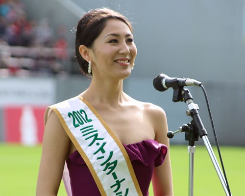 Aska女の栩内香澄美以外に吉松育美や前原誠司の嫁 前原愛里夫人もパソナ南部靖之の元秘書だった 創価学会 バーニングなど日本の闇が凝縮され過ぎと2chで話題に 画像 Linkis Com
